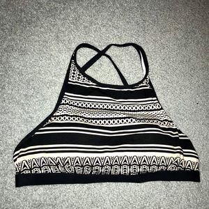 🖤🤍black and white halter neckline bikini top🤍🖤